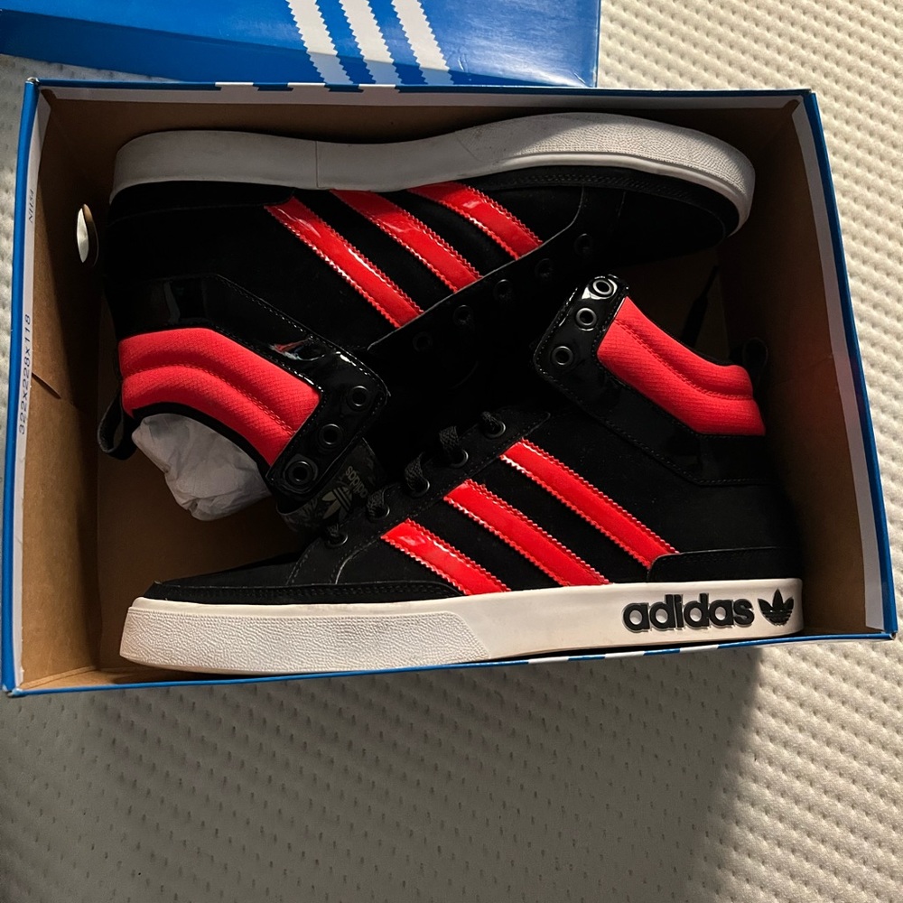 Red/Black Adidas High-Tops